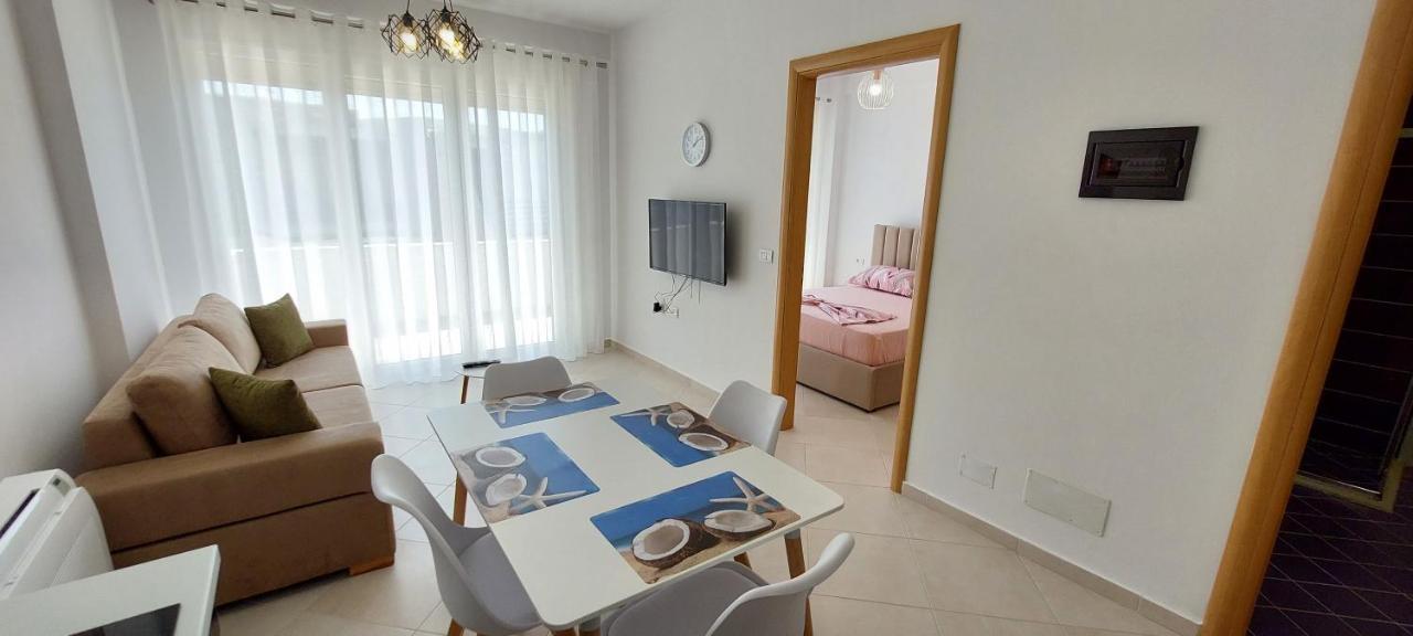 Reina Apartments_lura 3_gjiri Lalzit Appartement
